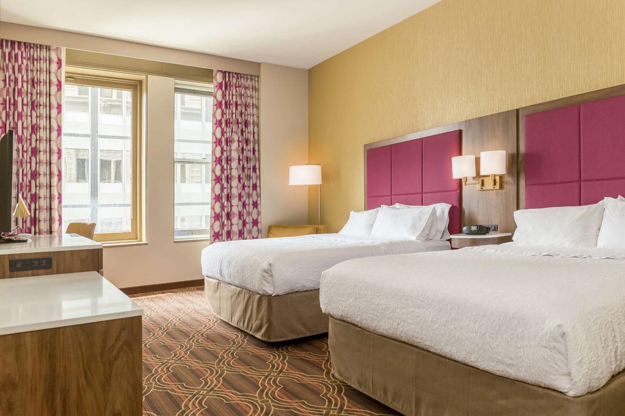 Hampton Inn Majestic Chicago Theatre District Exteriör bild